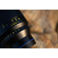 Zeiss Otus 85mm F1.4 Festbrennweite Objektiv Canon RF Anschluss
